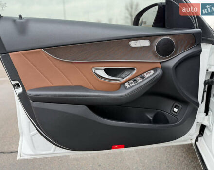 Белый Мерседес Ц-Класс, объемом двигателя 1.5 л и пробегом 112 тыс. км за 24999 $, фото 8 на Automoto.ua