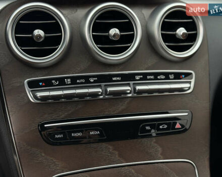 Белый Мерседес Ц-Класс, объемом двигателя 1.5 л и пробегом 112 тыс. км за 24999 $, фото 19 на Automoto.ua