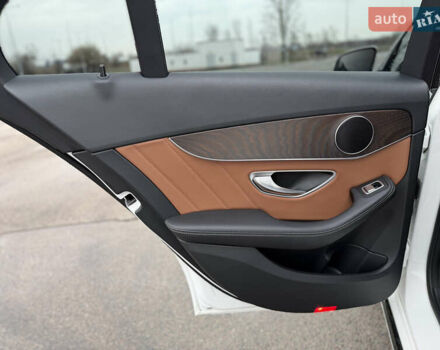 Белый Мерседес Ц-Класс, объемом двигателя 1.5 л и пробегом 112 тыс. км за 24999 $, фото 22 на Automoto.ua