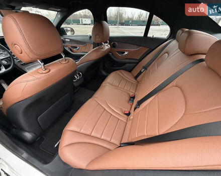 Белый Мерседес Ц-Класс, объемом двигателя 1.5 л и пробегом 112 тыс. км за 24999 $, фото 25 на Automoto.ua