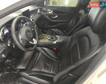 Білий Мерседес Ц-Клас, об'ємом двигуна 1.99 л та пробігом 34 тис. км за 21800 $, фото 7 на Automoto.ua