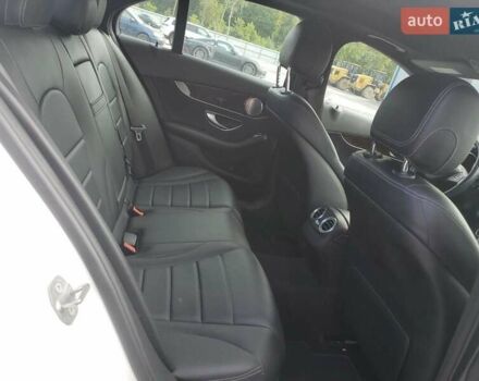 Белый Мерседес Ц-Класс, объемом двигателя 1.99 л и пробегом 69 тыс. км за 3600 $, фото 9 на Automoto.ua