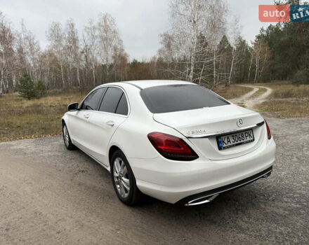 Белый Мерседес Ц-Класс, объемом двигателя 1.95 л и пробегом 63 тыс. км за 26500 $, фото 7 на Automoto.ua