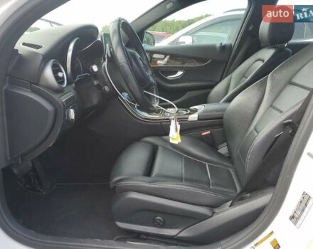 Белый Мерседес Ц-Класс, объемом двигателя 1.99 л и пробегом 69 тыс. км за 3600 $, фото 6 на Automoto.ua