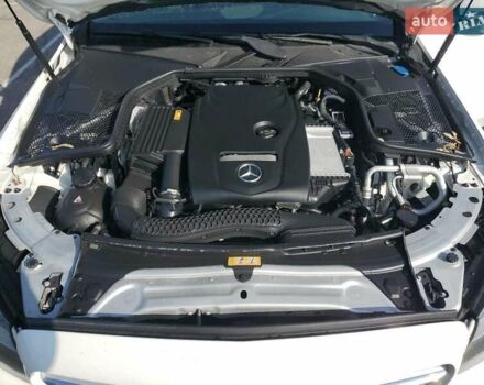 Білий Мерседес Ц-Клас, об'ємом двигуна 1.99 л та пробігом 101 тис. км за 6900 $, фото 10 на Automoto.ua