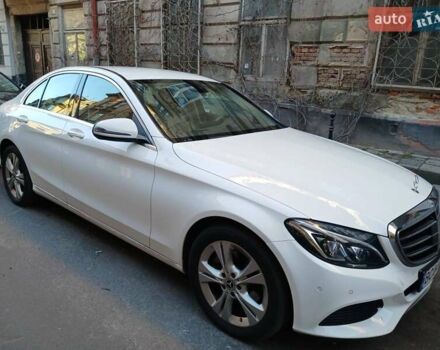 Білий Мерседес Ц-Клас, об'ємом двигуна 2.14 л та пробігом 146 тис. км за 28300 $, фото 3 на Automoto.ua