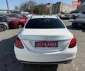 Белый Мерседес Ц-Класс, объемом двигателя 1.99 л и пробегом 127 тыс. км за 18300 $, фото 3 на Automoto.ua