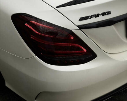 Білий Мерседес Ц-Клас, об'ємом двигуна 3 л та пробігом 71 тис. км за 37000 $, фото 5 на Automoto.ua