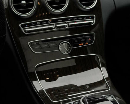 Білий Мерседес Ц-Клас, об'ємом двигуна 3 л та пробігом 71 тис. км за 37000 $, фото 15 на Automoto.ua