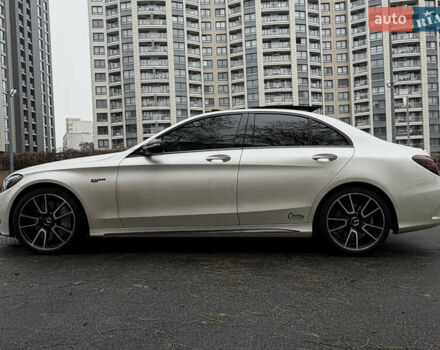 Білий Мерседес Ц-Клас, об'ємом двигуна 3 л та пробігом 71 тис. км за 37000 $, фото 7 на Automoto.ua