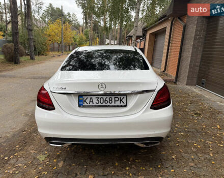 Білий Мерседес Ц-Клас, об'ємом двигуна 1.95 л та пробігом 62 тис. км за 26700 $, фото 6 на Automoto.ua