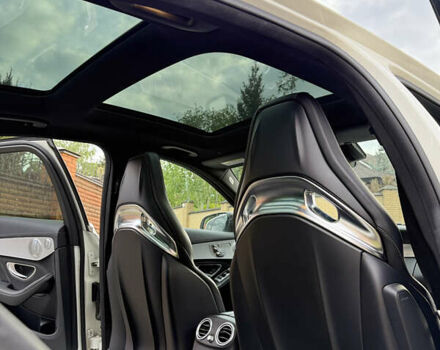 Білий Мерседес Ц-Клас, об'ємом двигуна 3.98 л та пробігом 91 тис. км за 51900 $, фото 15 на Automoto.ua