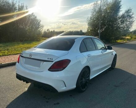 Білий Мерседес Ц-Клас, об'ємом двигуна 2 л та пробігом 33 тис. км за 12200 $, фото 2 на Automoto.ua