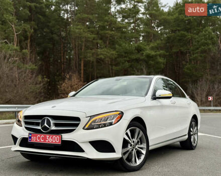 Белый Мерседес Ц-Класс, объемом двигателя 2 л и пробегом 97 тыс. км за 26999 $, фото 4 на Automoto.ua