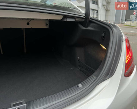 Белый Мерседес Ц-Класс, объемом двигателя 2 л и пробегом 97 тыс. км за 26999 $, фото 49 на Automoto.ua