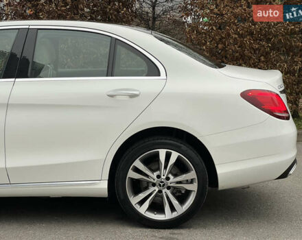 Белый Мерседес Ц-Класс, объемом двигателя 2 л и пробегом 97 тыс. км за 26999 $, фото 13 на Automoto.ua