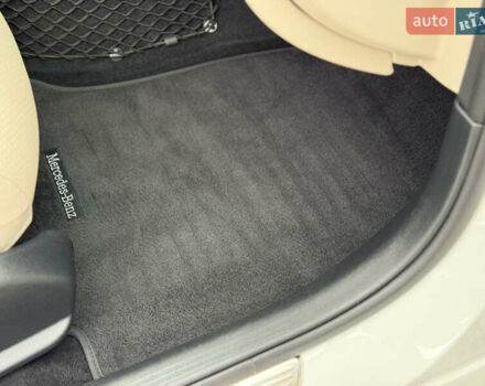 Белый Мерседес Ц-Класс, объемом двигателя 2 л и пробегом 97 тыс. км за 26999 $, фото 30 на Automoto.ua