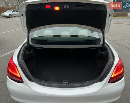 Белый Мерседес Ц-Класс, объемом двигателя 2 л и пробегом 97 тыс. км за 26999 $, фото 47 на Automoto.ua