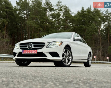 Белый Мерседес Ц-Класс, объемом двигателя 2 л и пробегом 97 тыс. км за 26999 $, фото 6 на Automoto.ua