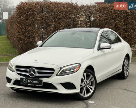 Белый Мерседес Ц-Класс, объемом двигателя 2 л и пробегом 97 тыс. км за 26999 $, фото 7 на Automoto.ua