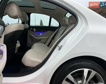 Белый Мерседес Ц-Класс, объемом двигателя 2 л и пробегом 97 тыс. км за 26999 $, фото 36 на Automoto.ua