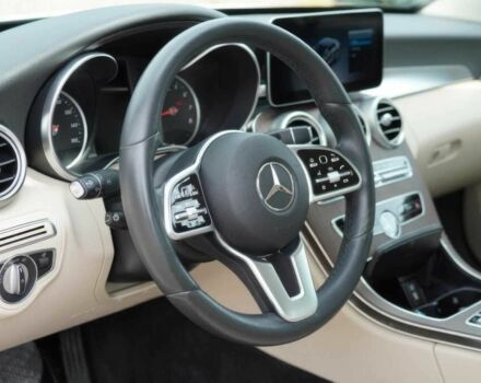 Белый Мерседес Ц-Класс, объемом двигателя 2 л и пробегом 47 тыс. км за 8900 $, фото 6 на Automoto.ua