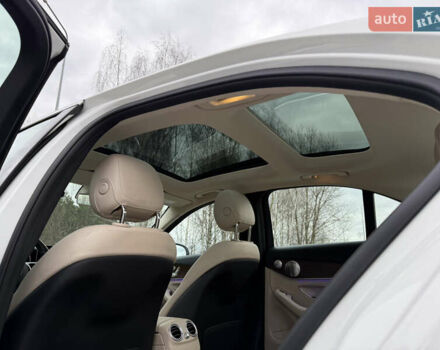 Белый Мерседес Ц-Класс, объемом двигателя 2 л и пробегом 97 тыс. км за 26999 $, фото 36 на Automoto.ua