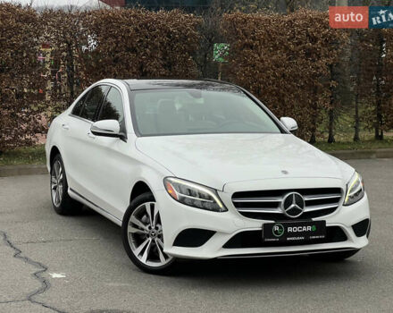 Белый Мерседес Ц-Класс, объемом двигателя 2 л и пробегом 97 тыс. км за 26999 $, фото 3 на Automoto.ua