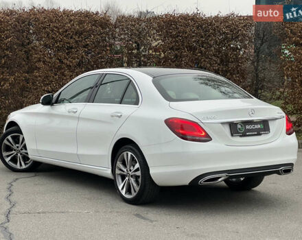 Белый Мерседес Ц-Класс, объемом двигателя 2 л и пробегом 97 тыс. км за 26999 $, фото 18 на Automoto.ua