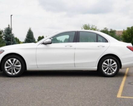 Белый Мерседес Ц-Класс, объемом двигателя 2 л и пробегом 47 тыс. км за 8900 $, фото 4 на Automoto.ua