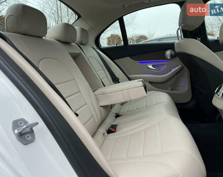 Белый Мерседес Ц-Класс, объемом двигателя 2 л и пробегом 97 тыс. км за 26999 $, фото 53 на Automoto.ua