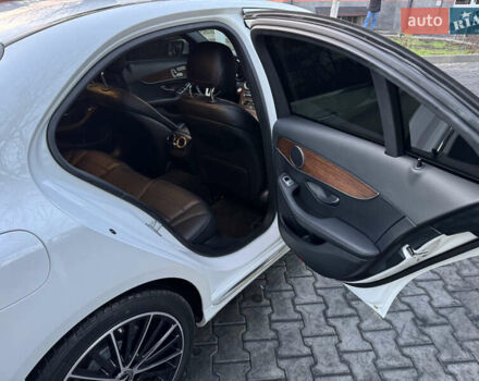 Білий Мерседес Ц-Клас, об'ємом двигуна 1.97 л та пробігом 40 тис. км за 27900 $, фото 15 на Automoto.ua