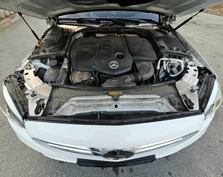 Білий Мерседес Ц-Клас, об'ємом двигуна 2 л та пробігом 70 тис. км за 8700 $, фото 3 на Automoto.ua