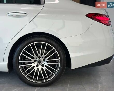 Білий Мерседес Ц-Клас, об'ємом двигуна 2 л та пробігом 30 тис. км за 39990 $, фото 6 на Automoto.ua