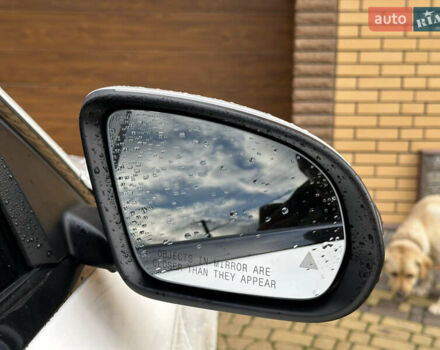 Белый Мерседес Ц-Класс, объемом двигателя 1.99 л и пробегом 84 тыс. км за 32500 $, фото 24 на Automoto.ua