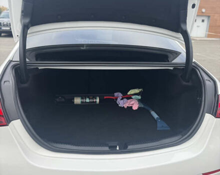 Мерседес Ц-Класс 2021 в Киеве на Automoto.ua Белый Мерседес Ц-Класс, объемом двигателя 1.5 л и пробегом 55 тыс. км за 49999 $, фото 13 на Automoto.ua