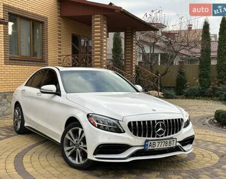 Белый Мерседес Ц-Класс, объемом двигателя 1.99 л и пробегом 84 тыс. км за 32500 $, фото 5 на Automoto.ua