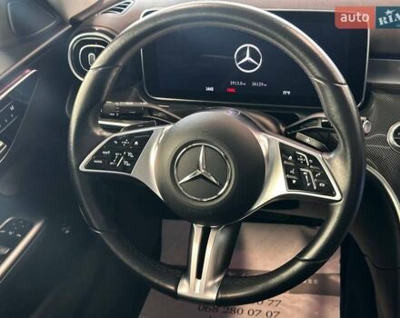 Білий Мерседес Ц-Клас, об'ємом двигуна 2 л та пробігом 36 тис. км за 39990 $, фото 37 на Automoto.ua