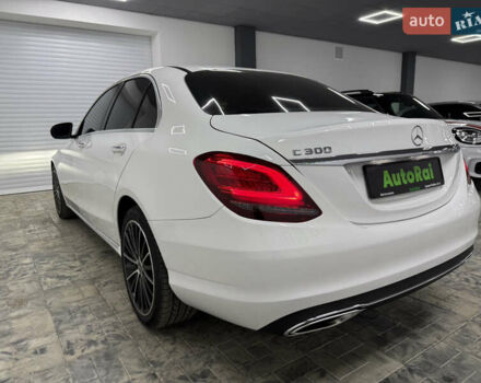 Белый Мерседес Ц-Класс, объемом двигателя 1.99 л и пробегом 40 тыс. км за 28400 $, фото 6 на Automoto.ua