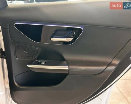 Білий Мерседес Ц-Клас, об'ємом двигуна 2 л та пробігом 30 тис. км за 39990 $, фото 34 на Automoto.ua