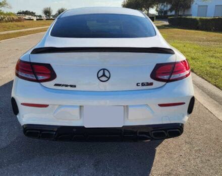 Белый Мерседес Ц-Класс, объемом двигателя 4 л и пробегом 27 тыс. км за 15700 $, фото 5 на Automoto.ua