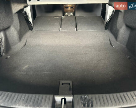 Білий Мерседес Ц-Клас, об'ємом двигуна 1.97 л та пробігом 40 тис. км за 27900 $, фото 25 на Automoto.ua