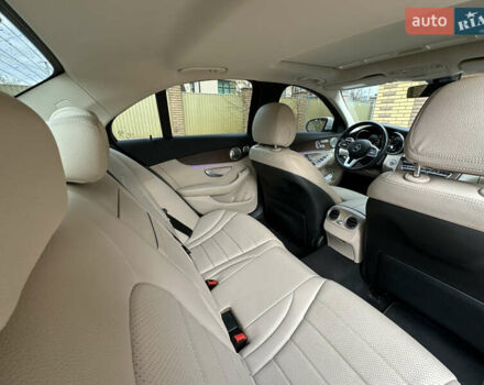 Белый Мерседес Ц-Класс, объемом двигателя 1.99 л и пробегом 84 тыс. км за 32500 $, фото 19 на Automoto.ua