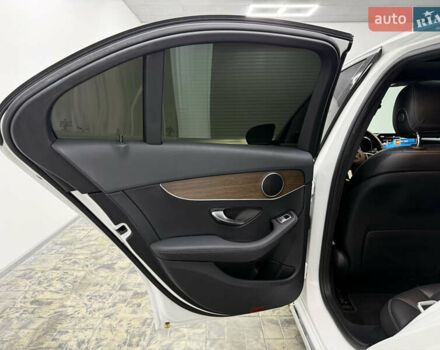 Белый Мерседес Ц-Класс, объемом двигателя 1.99 л и пробегом 40 тыс. км за 28400 $, фото 26 на Automoto.ua