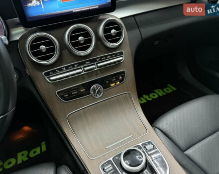 Белый Мерседес Ц-Класс, объемом двигателя 1.99 л и пробегом 40 тыс. км за 28400 $, фото 15 на Automoto.ua