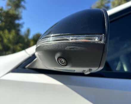 Белый Мерседес Ц-Класс, объемом двигателя 1.5 л и пробегом 66 тыс. км за 46999 $, фото 18 на Automoto.ua