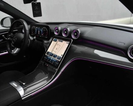 Белый Мерседес Ц-Класс, объемом двигателя 2 л и пробегом 65 тыс. км за 21000 $, фото 11 на Automoto.ua