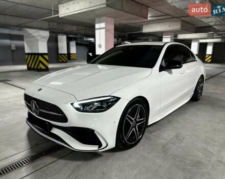 Білий Мерседес Ц-Клас, об'ємом двигуна 1.99 л та пробігом 30 тис. км за 54000 $, фото 2 на Automoto.ua