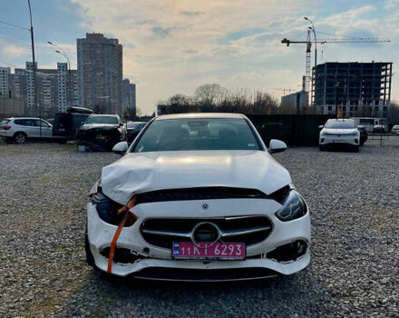 Білий Мерседес Ц-Клас, об'ємом двигуна 2 л та пробігом 26 тис. км за 35500 $, фото 1 на Automoto.ua
