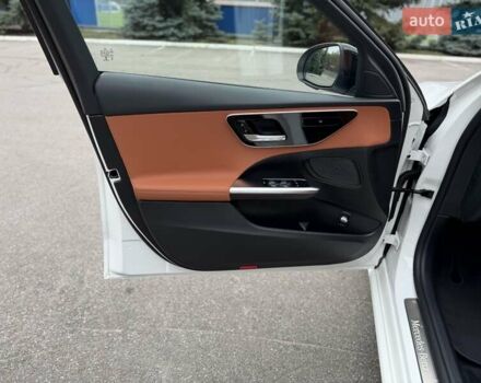 Білий Мерседес Ц-Клас, об'ємом двигуна 1.99 л та пробігом 5 тис. км за 53000 $, фото 24 на Automoto.ua